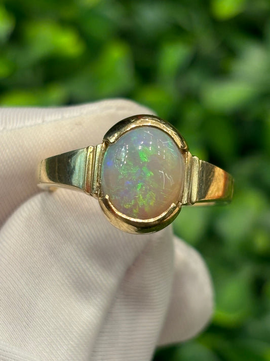 14 Kt Gelbgold Ring mit Opal