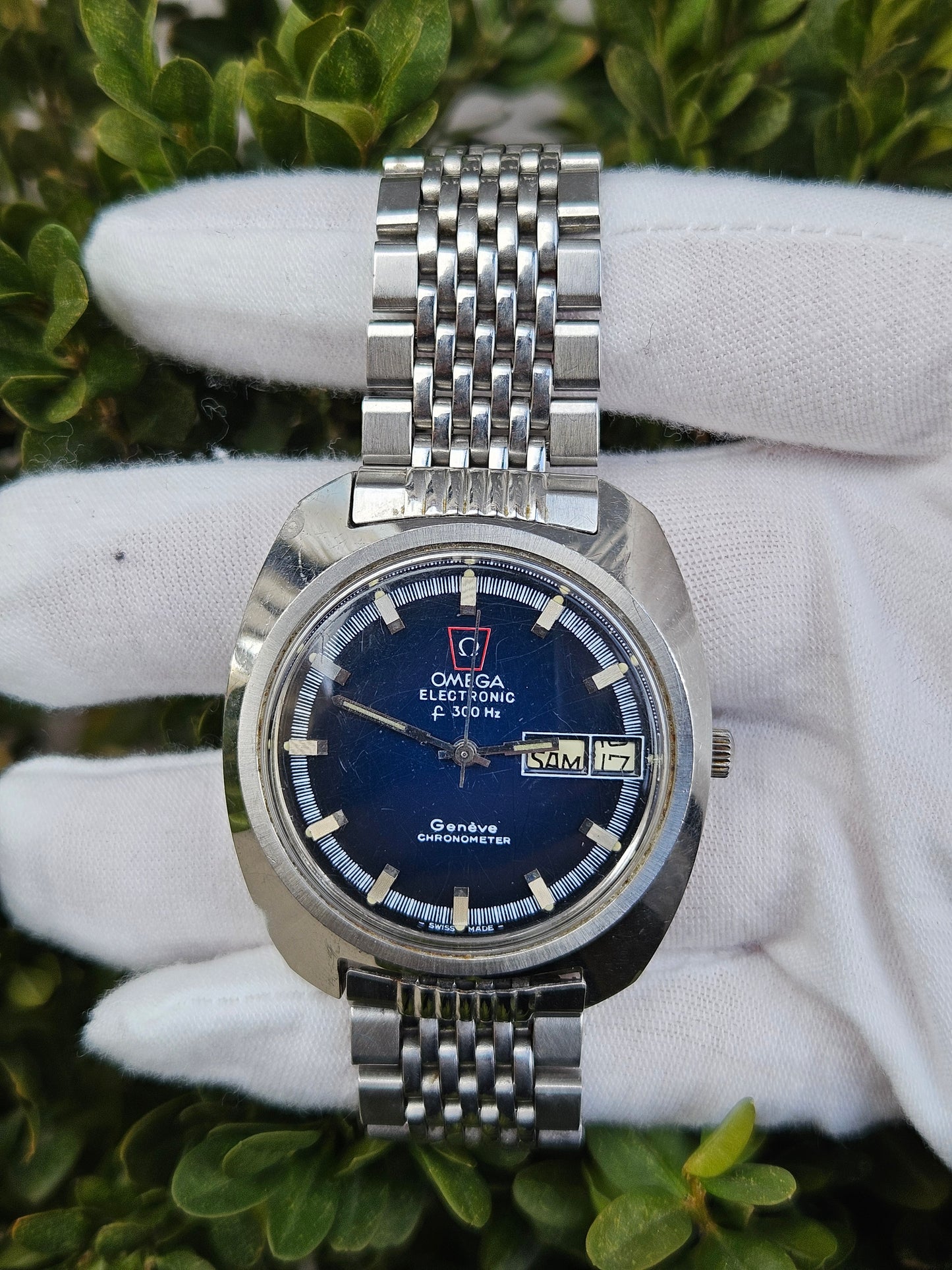 Omega Electronic f 300Hz Genéve